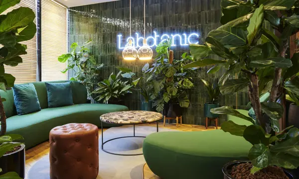 Holiday Inn Paris Montparnasse Pasteur hotel in パリ