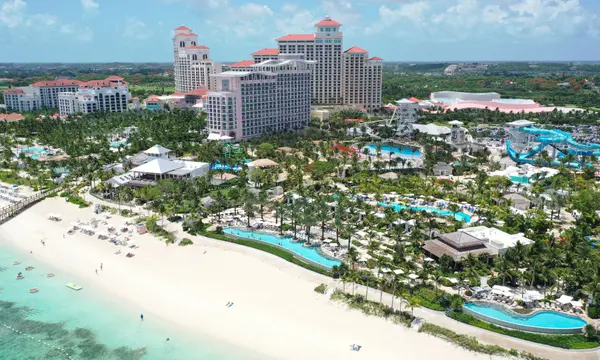 SLS at Baha Mar hotel in ナッソー