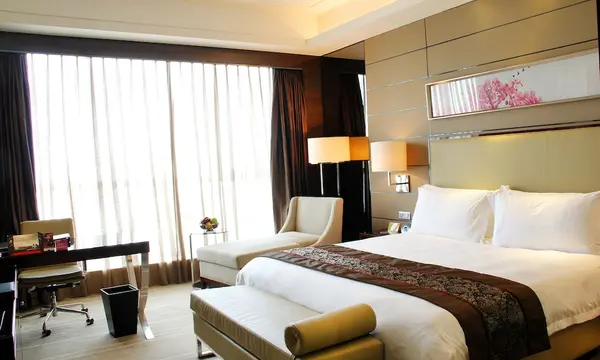 Crowne Plaza Shenzhen Longgang City Centre hotel in Shenzhen
