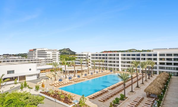 The Rif At Mangrove Beach Corendon All-Inclusive, Curio hotel in Willemstad