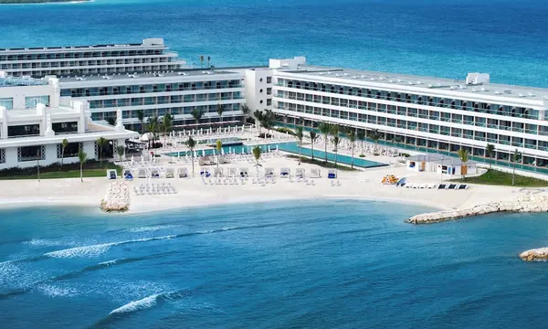 Princess Grand Jamaica Resort - All Inclusive hotel in ルーセア