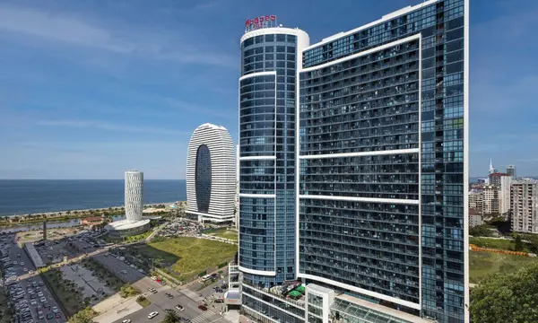 Ramada Plaza By Wyndham Batumi hotel in バトゥミ