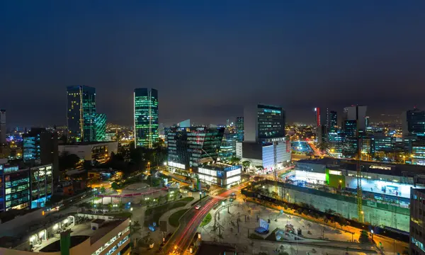 Holiday Inn Express Lima San Isidro hotel in リマ