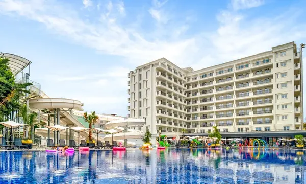 Bonita Luxury Resort & Spa hotel in Dıraç